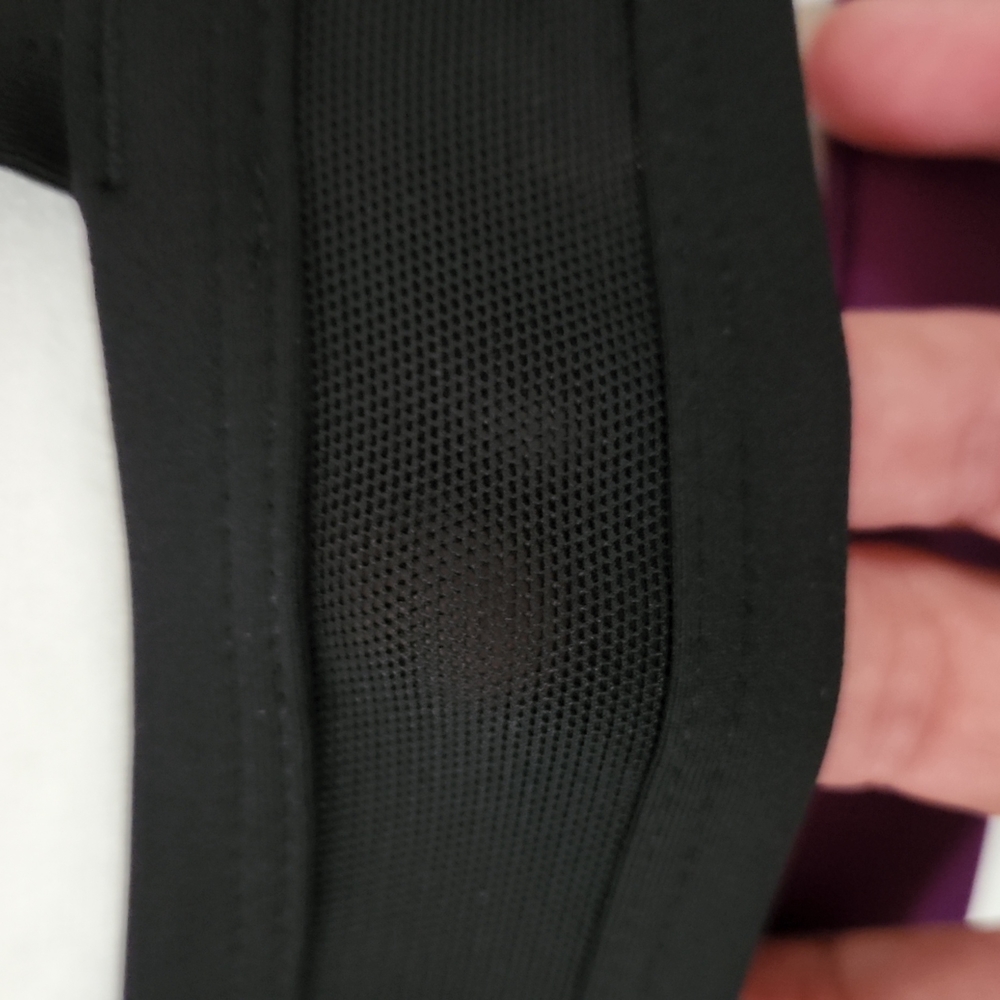 Nwot Lululemon Rise And Run Sports Bra - Picture 6 of 8